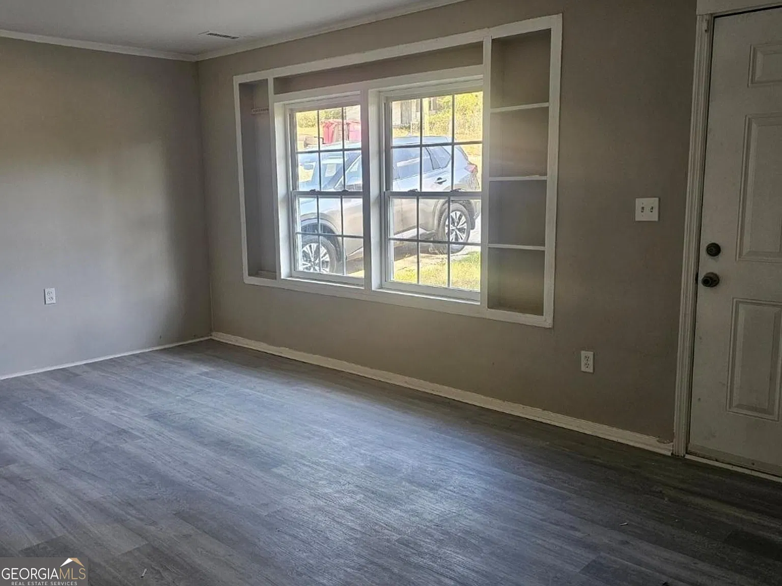 5 bed, 2.0 bath, 1343 sqft, $1,444 — Photo 4