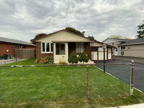 60 Wexford Ave, London, ON N5V 1L9