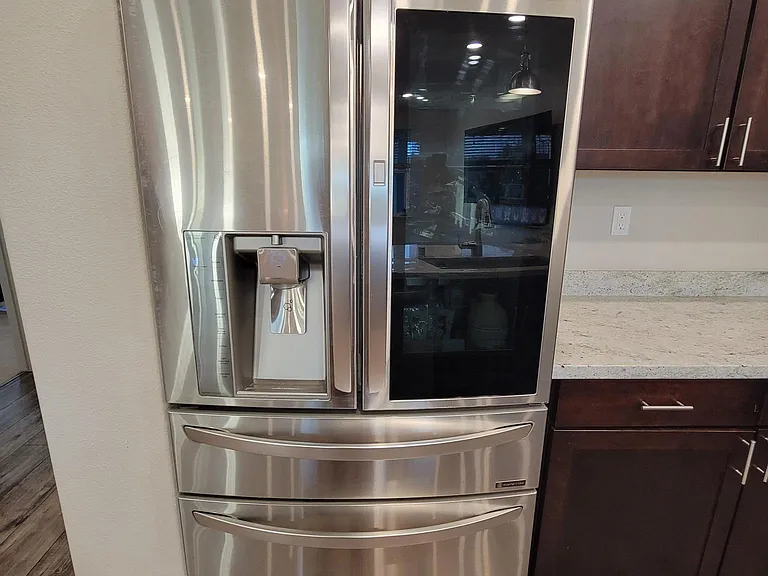 Smart refrigerator
