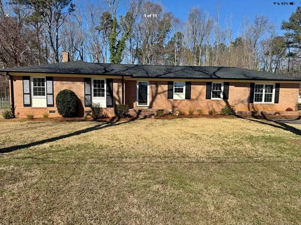 130 Westgate Dr, Greenwood, SC 29649