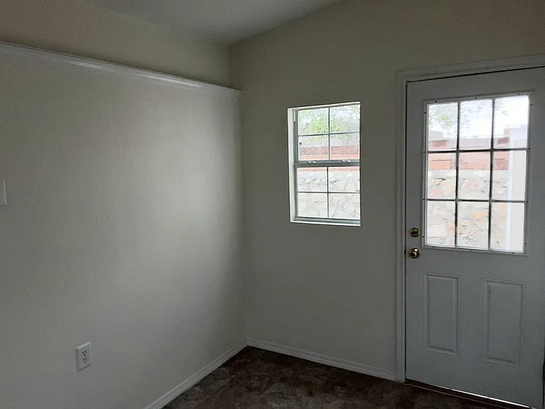 3818 E San Antonio Ave #A — Photo 7