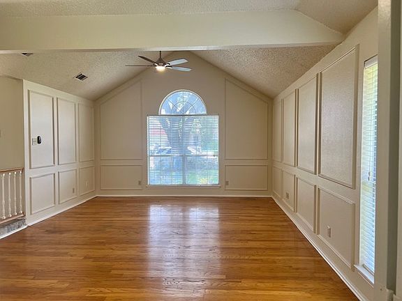 Formal living could be used as study or gameroom