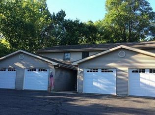 4709 Siggelkow Rd APT 1, Mc Farland, WI 53558