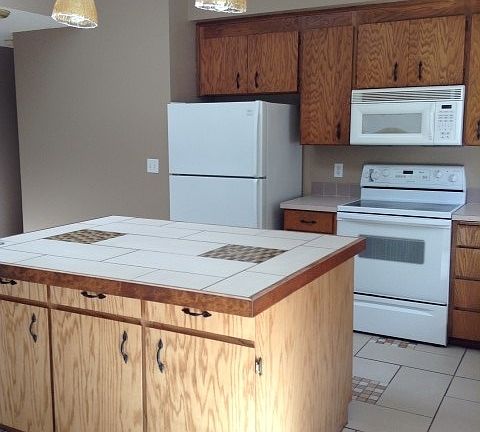 4th image of 4912 162nd Street Ct E