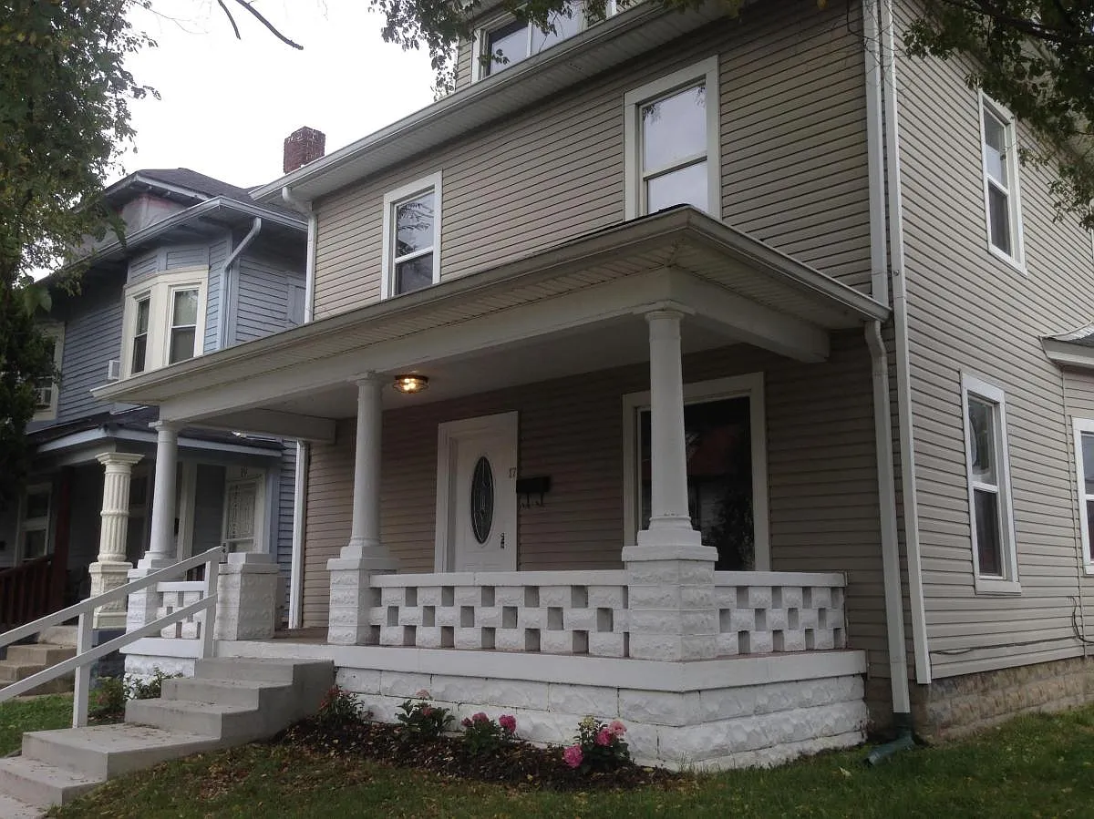 17 N Randolph Street — Photo 1