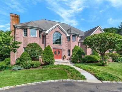 87 Heming Way, Stamford, CT, 06903