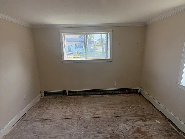51 Plover Rd #D — Photo 2