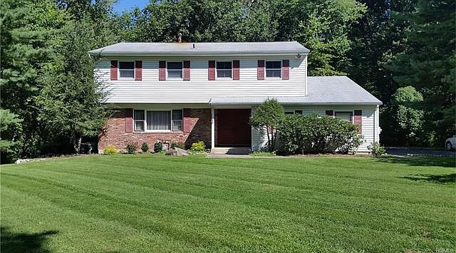1st image of 28 Continental Dr