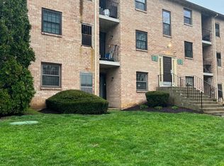 2308 Pond View Dr, West Chester, PA 19382