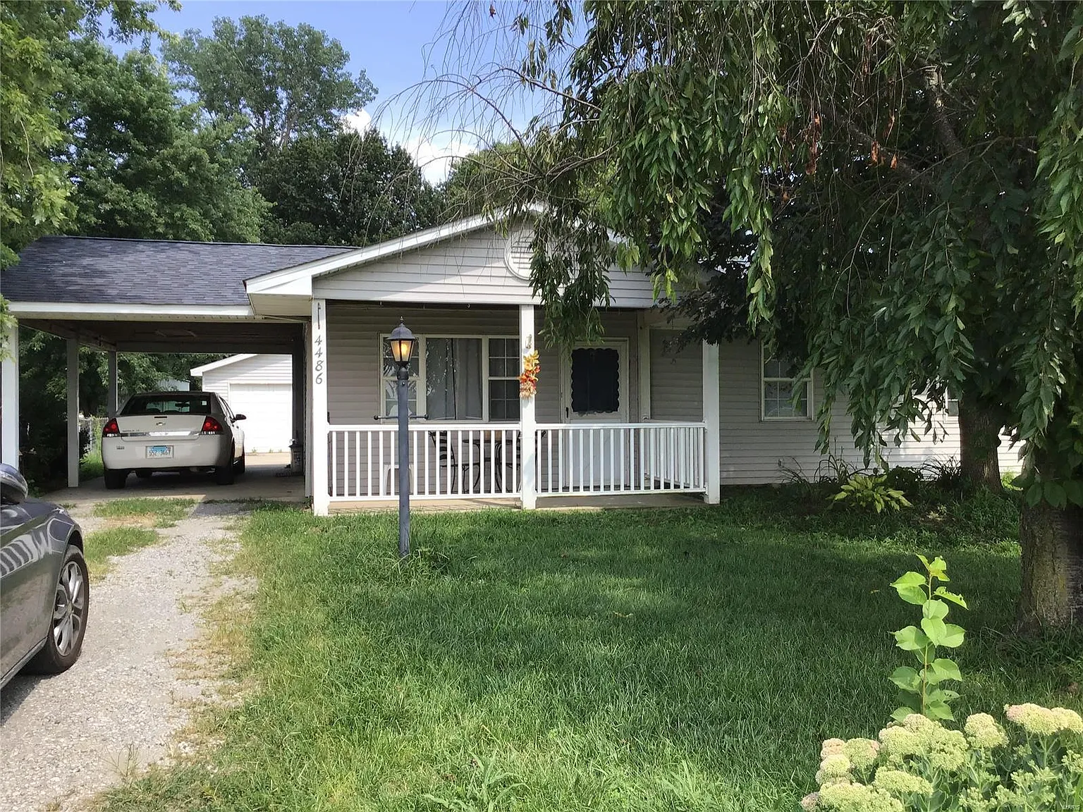 4486 Lake Dr photo 1