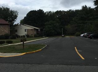 115 Amberly Dr UNIT E, Manalapan, NJ