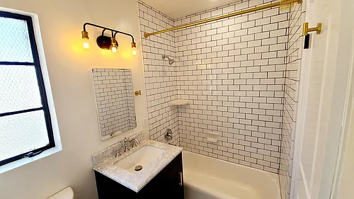 4017 W Magnolia Blvd #D Photo 1