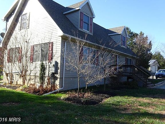 3rd image of 12511 Boxwood Farms Dr