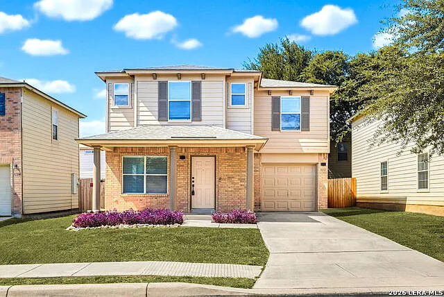 3 bed, 2.5 bath, 1446 sqft, $1,695 — Photo 1