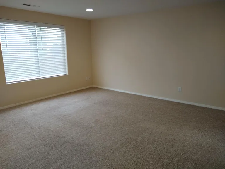20741 SW Mabel St — Photo 8