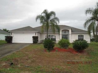 4098 Lake Bluff Dr, Mascotte, FL 34753