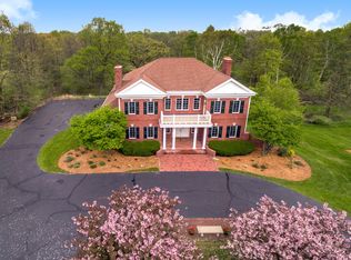 5273 S Church Rd, West Bend, WI 53095