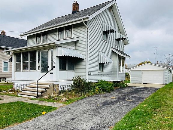 2nd image of 914 W 20th St