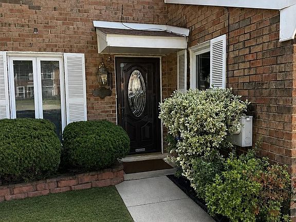 2nd image of 8412 Gibbs Pl