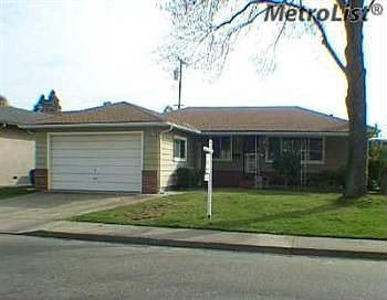 1st image of 630 Darling Way
