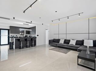 1101 N 14th Ave, Hollywood, FL 33020