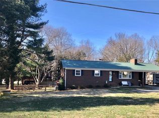 8130 Vance Rd, Kernersville, NC 27284