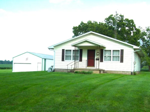 400 N Green St, Winchester, IL 62694