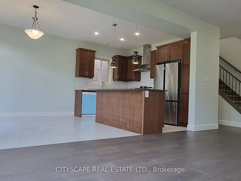 184 Knott Dr #UPPER — Photo 13
