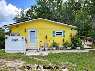 7222 Tropical Dr, Weeki Wachee, FL 34607