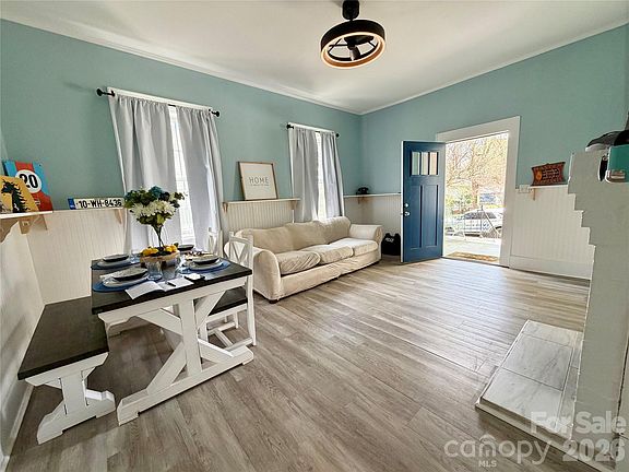 5th image of 344 Long St