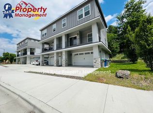 3514 W Hill Rd, Boise, ID 83703