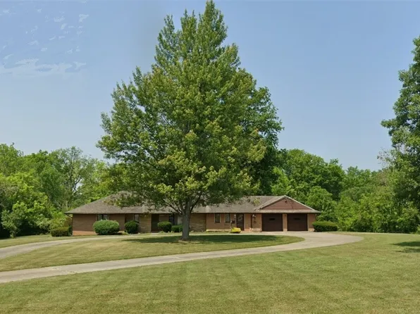 13690 W 130th St, Strongsville, OH 44136