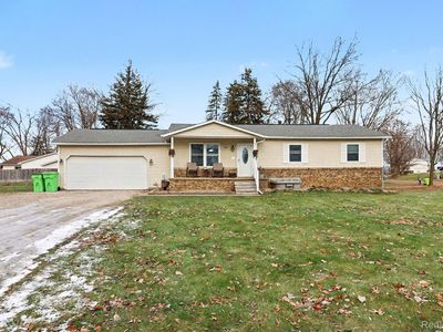 6561 Bennett Lake Rd, Fenton, MI, 48430