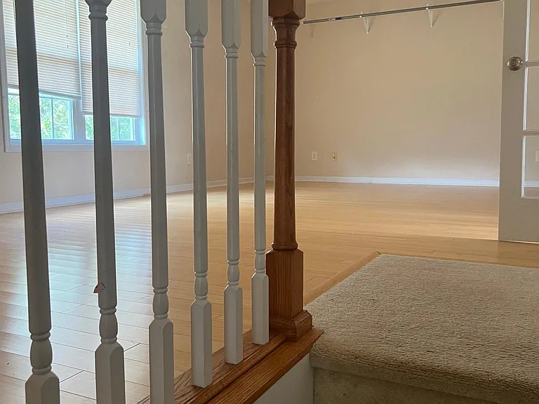 24 Sapphire Dr — Photo 8