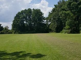 100 Emperors Isle, Coinjock, NC 27923