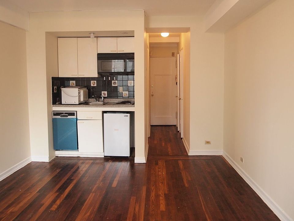 1st image of 320 E 42nd St APT 1802