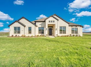108 Lila Lake Dr, Waxahachie, TX 75165