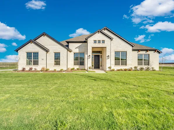 108 Lila Lake Dr, Waxahachie, TX 75165