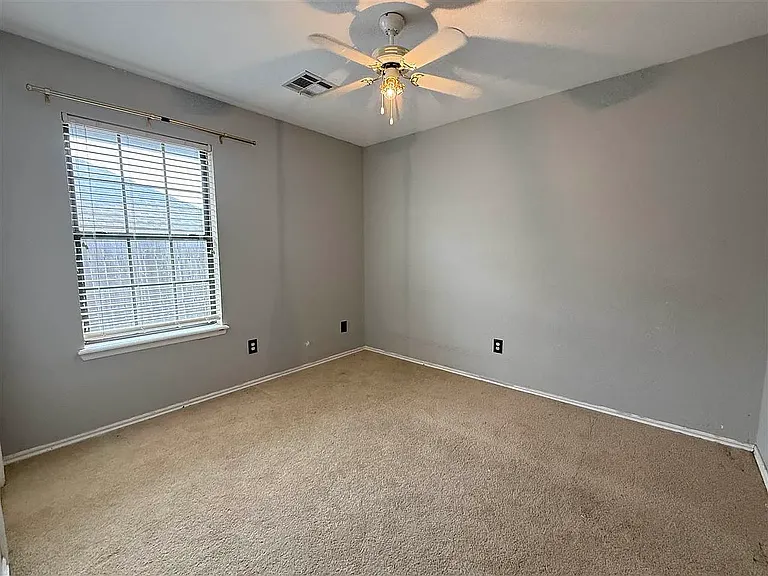 6816 SW Drakestone Blvd — Photo 14