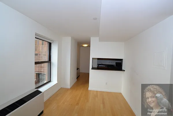 Rented by New York Residence | media 16