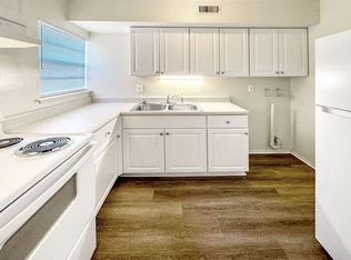 117A Newcastle Dr, Colonial Heights, VA 23834