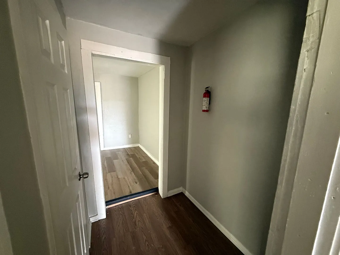 1 bed, 1.0 bath, 732 sqft, $899 — Photo 4