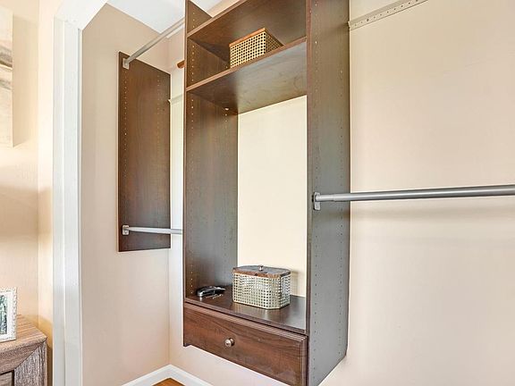 5th image of 4704 Capay Dr Unit 4
