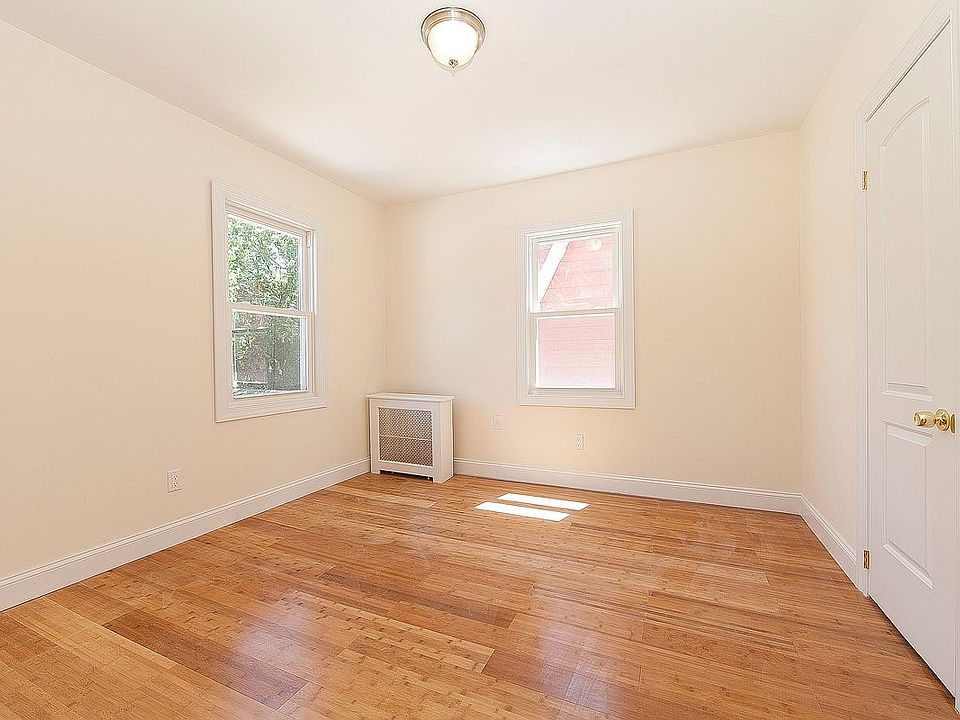 1st image of 189-18 Mangin Ave