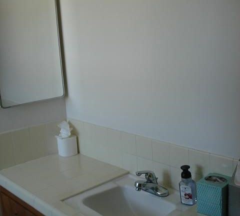 5th image of 15823 S Dalton Ave #A