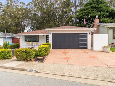 1019 Rio Vista Dr, Pacifica, CA, 94044