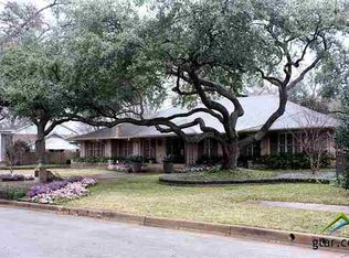 435 Bluebonnet Dr, Tyler, TX 75701