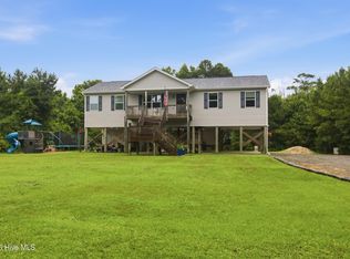305 Tropical Trail, Beaufort, NC 28516