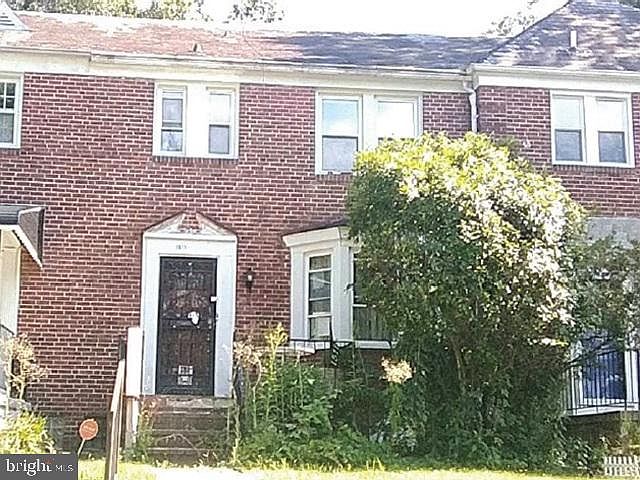 1st image of 1511 Roundhill Rd