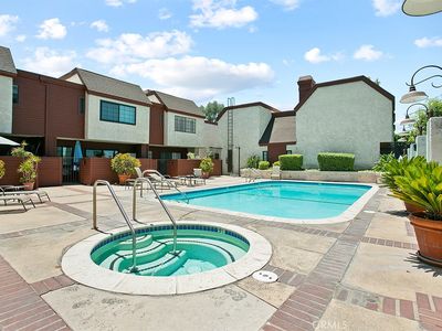 230 Bethany Rd APT 134, Burbank, CA, 91504
